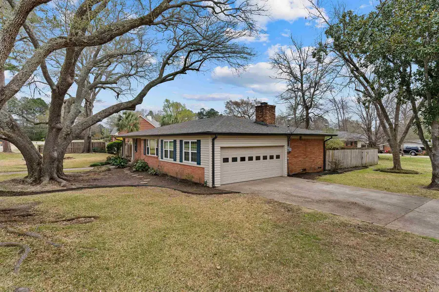 1300 Woodlawn, Kilgore, TX 75662 - #2