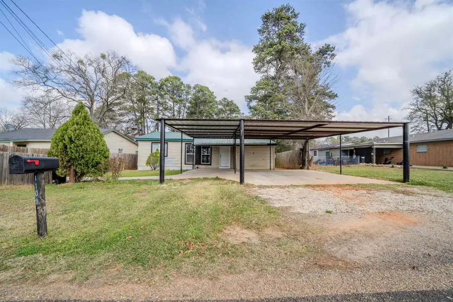 1109 Morgan St, Longview, TX 75602 - #3