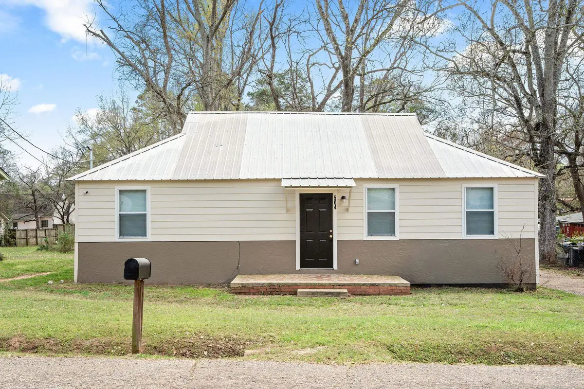 504 W Meredith St., Marshall, TX 75670 - #1