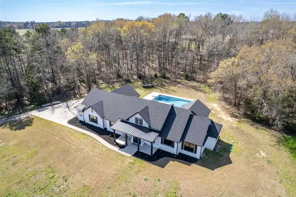 Address Withheld By Seller, Troup, TX 75789