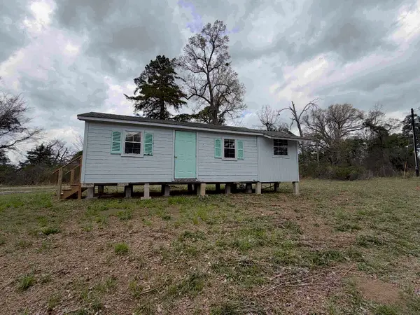 2736 SE CR 4250, Mount Vernon, TX 75457