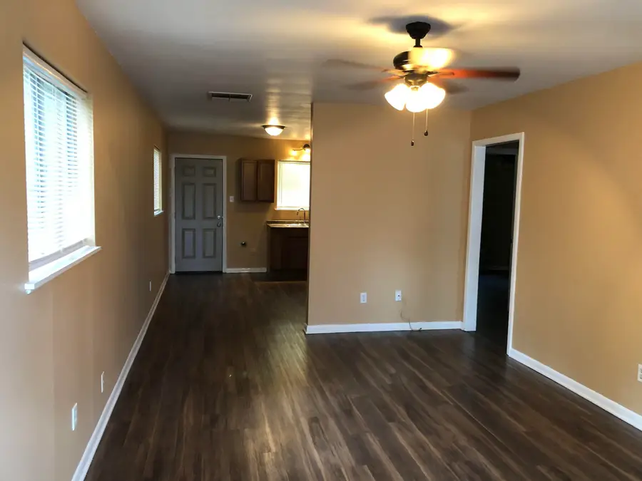 601 Waggoner Street, Longview, TX 75604 - #2