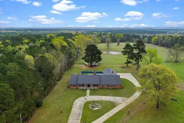 2116 Harkins Lane, Marshall, TX 75670