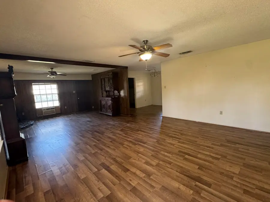 513 Laurel Ln, Hallsville, TX 75650 - #2