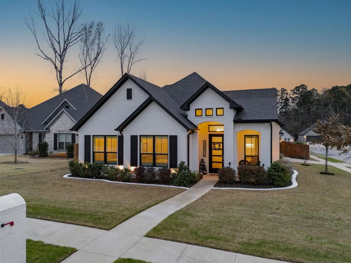 9035 Shallow Cv, Tyler, TX 75703-0508 - #1