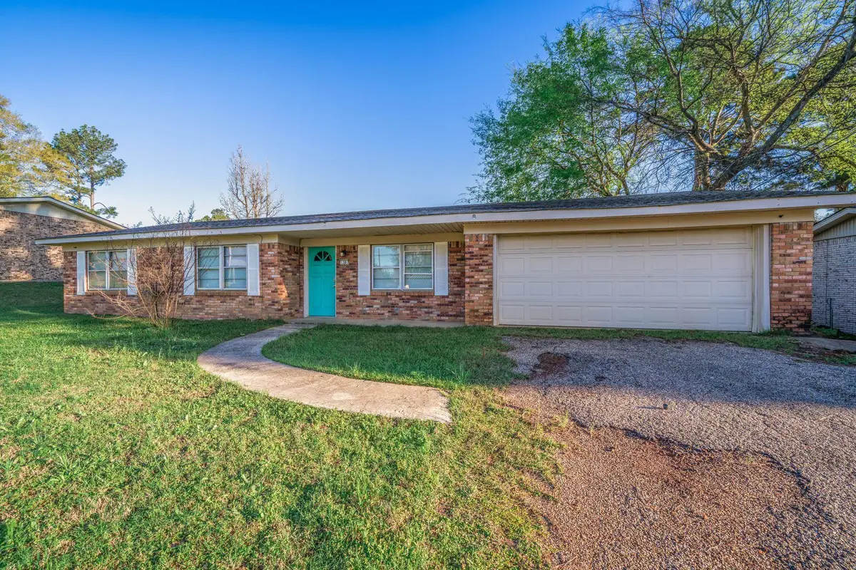 1301 Nelwyn Ave., Gladewater, TX 75647 - #1