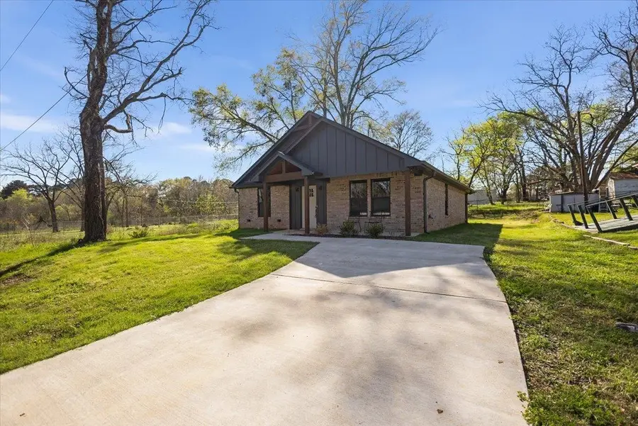 405 S Short Street, Troup, TX 75789 - #2