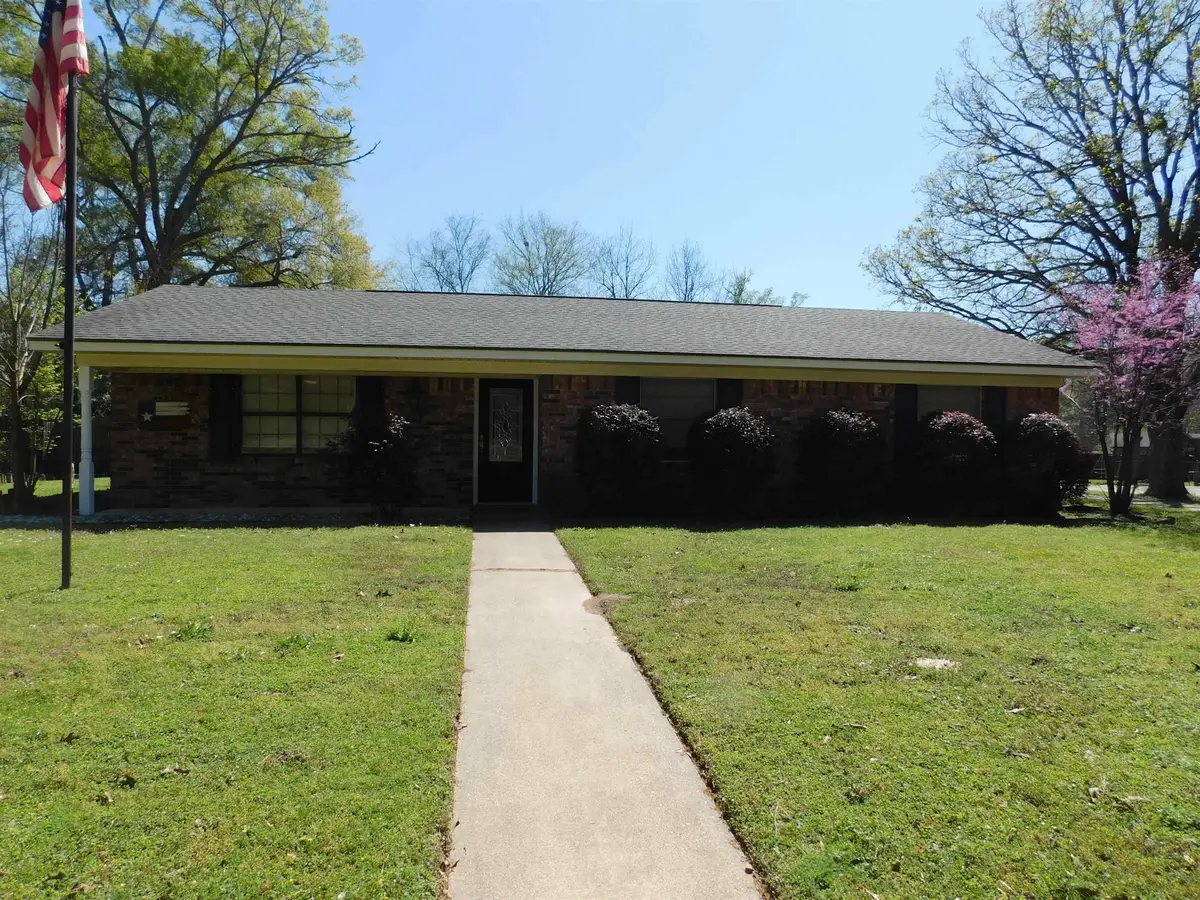 1001 DOGWOOD ST, Gilmer, TX 75644 - #1