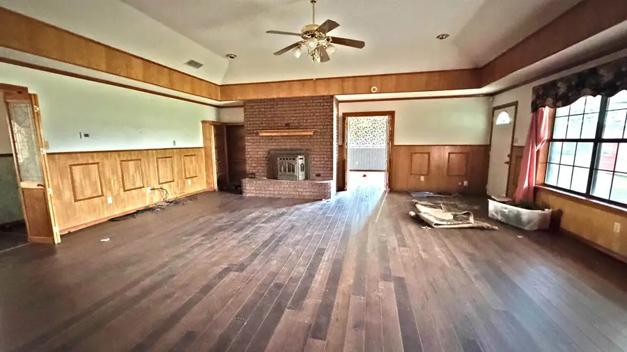 766 County Rd 1229, Pittsburg, TX 75686 - #2