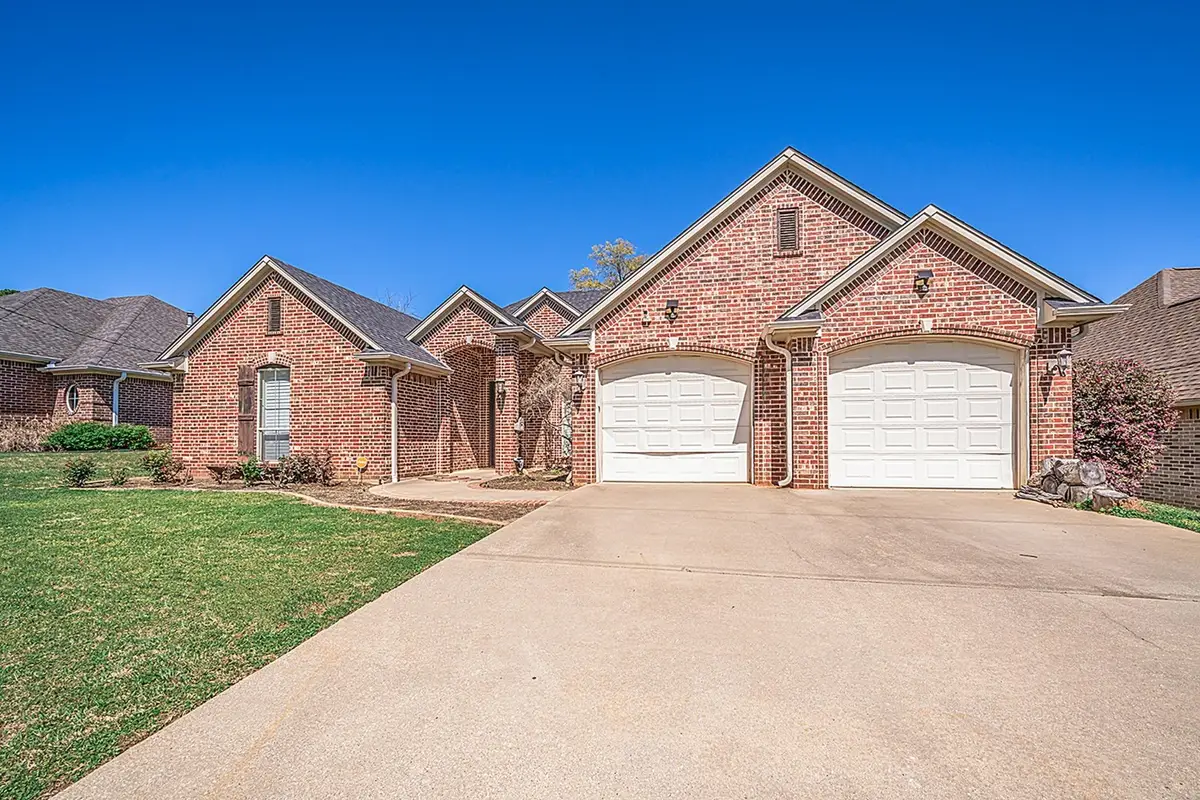 105 Marlin, Longview, TX 75604 - #1