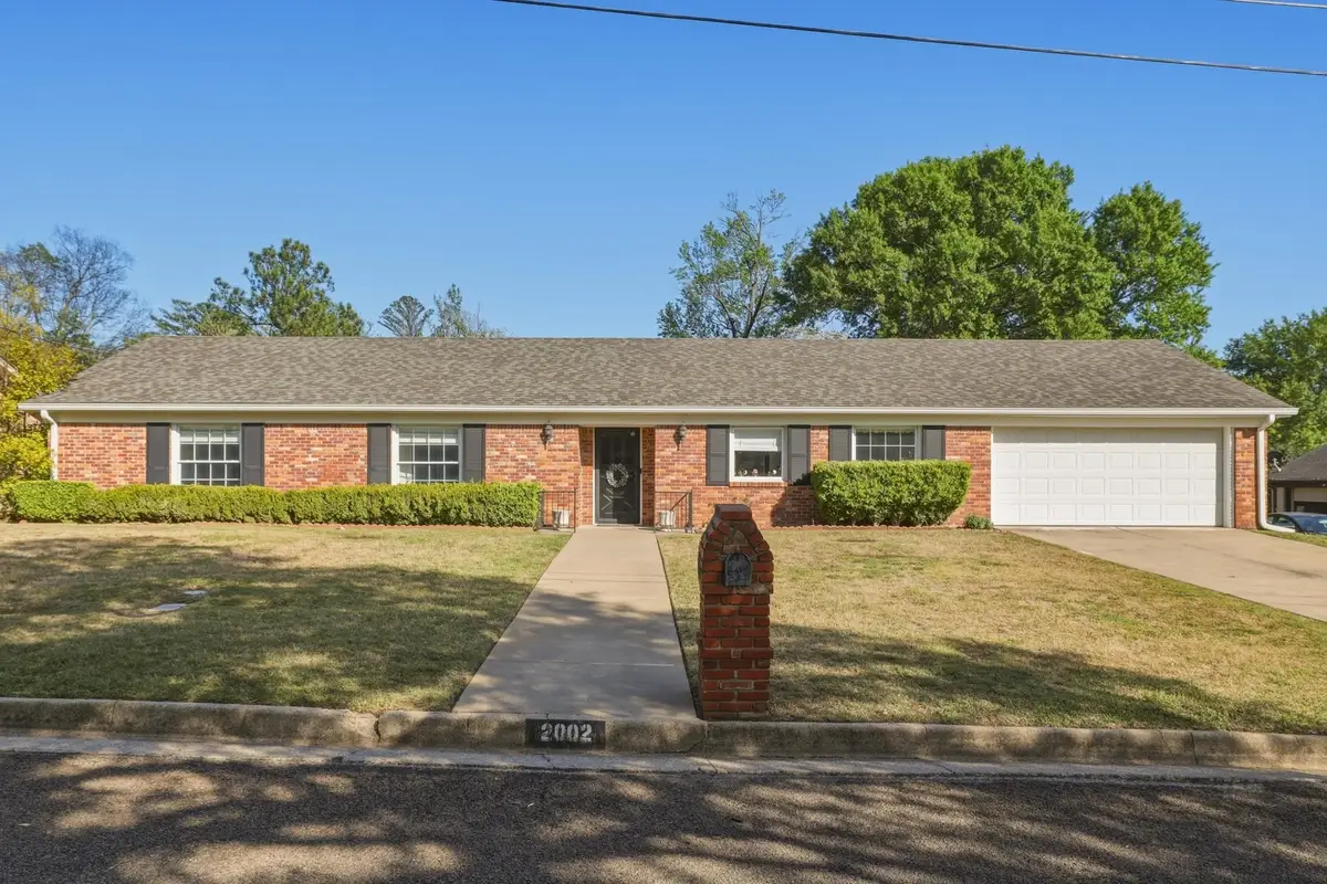 2002 Sunshine Sq, Longview, TX 75601 - #1