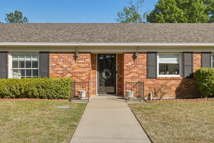 2002 Sunshine Sq, Longview, TX 75601 - #2