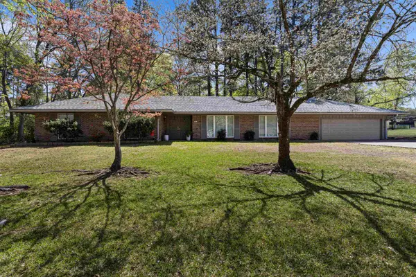 402 Hughes Street, Marshall, TX 75672