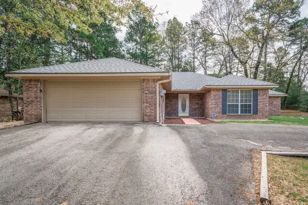 264 Peaceful Valley Trail, Holly Lake Ranch, TX 75765