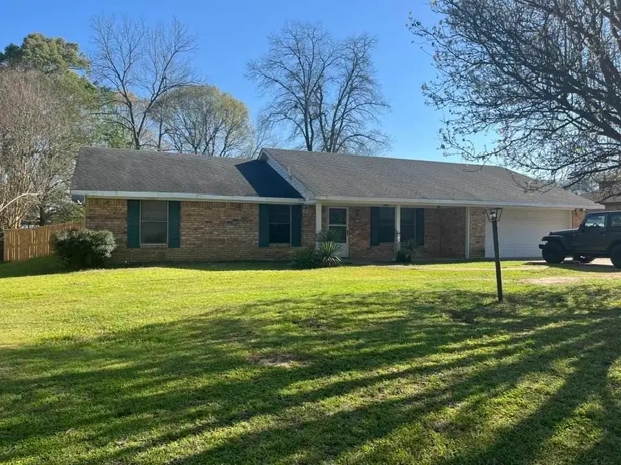 2113 Hendricks, Gladewater, TX 75647-4125 - #2