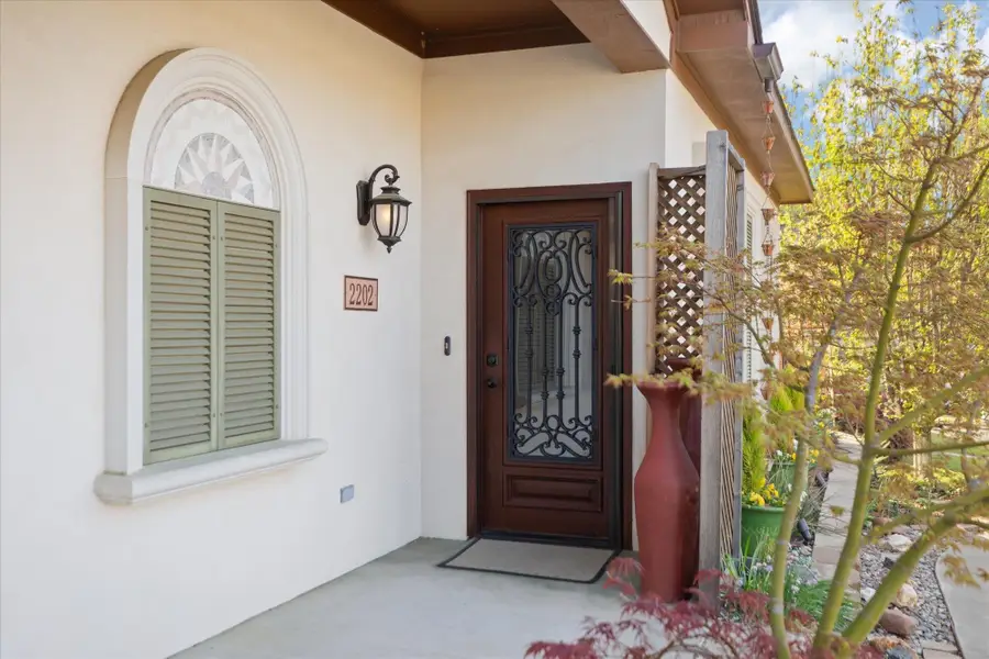 2202 Robbinwood Lane, Longview, TX 75601 - #2