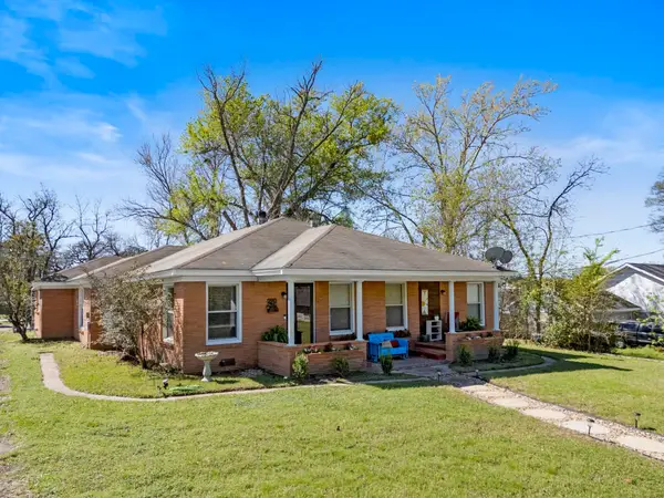 290 Lynch Street, Hawkins, TX 75765