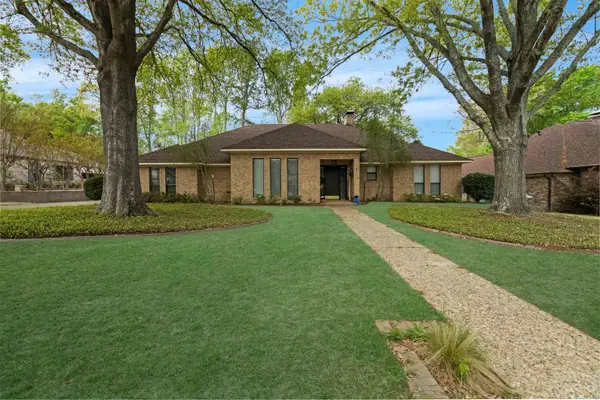 5805 Regents Row, Tyler, TX 75703