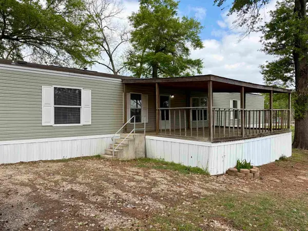 127 Bell Street, Beckville, TX 75631