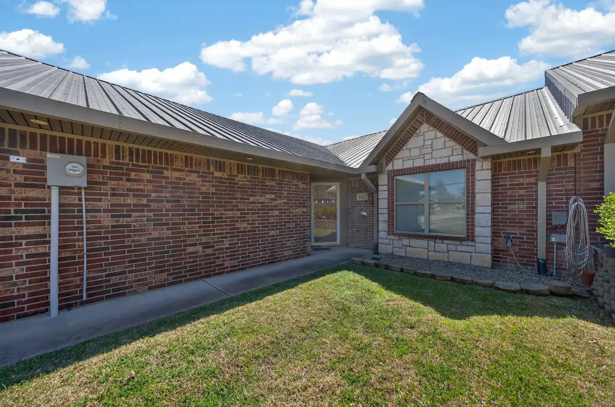 1442 Garner Lane, Longview, TX 75605 - #1