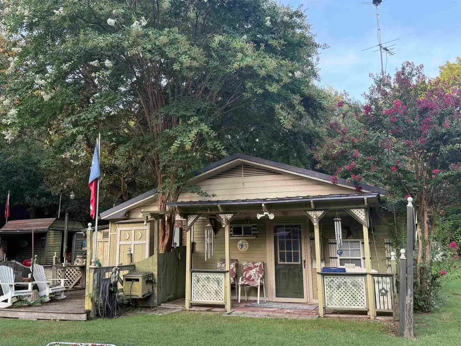 412 S Birch, Van, TX 75790 - #2