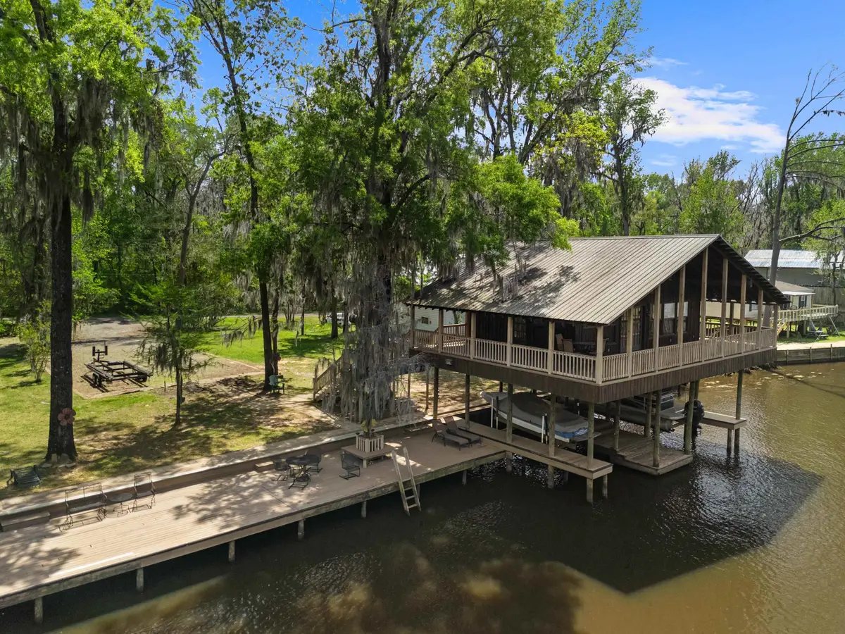 5119 Cypress Village Rd, Karnack, TX 75661 - #1