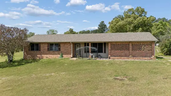 2187 Russell Dr., Longview, TX 75602