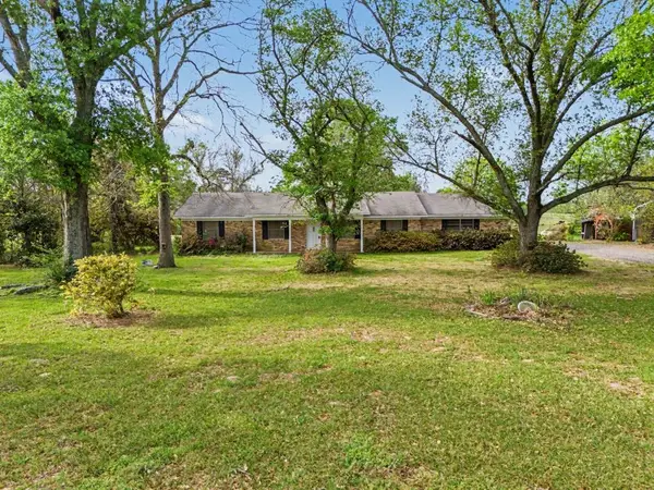 219 Evergreen Road, Gilmer, TX 75645