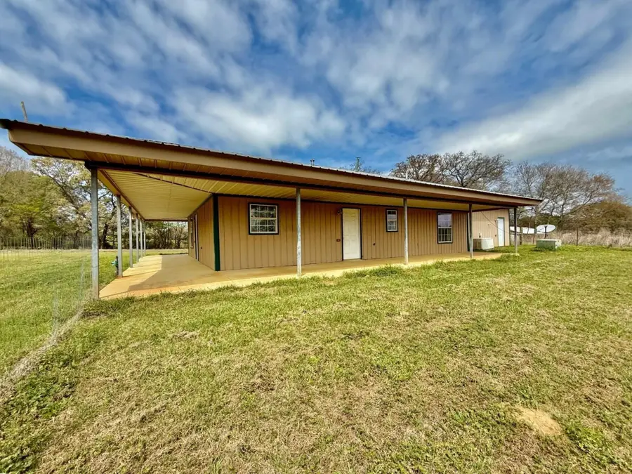 1260 CR 236 E., Henderson, TX 75652 - #2