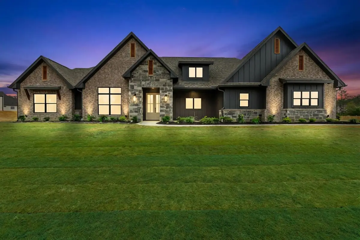 220 Cottonwood Circle, Longview, TX 75605 - #1