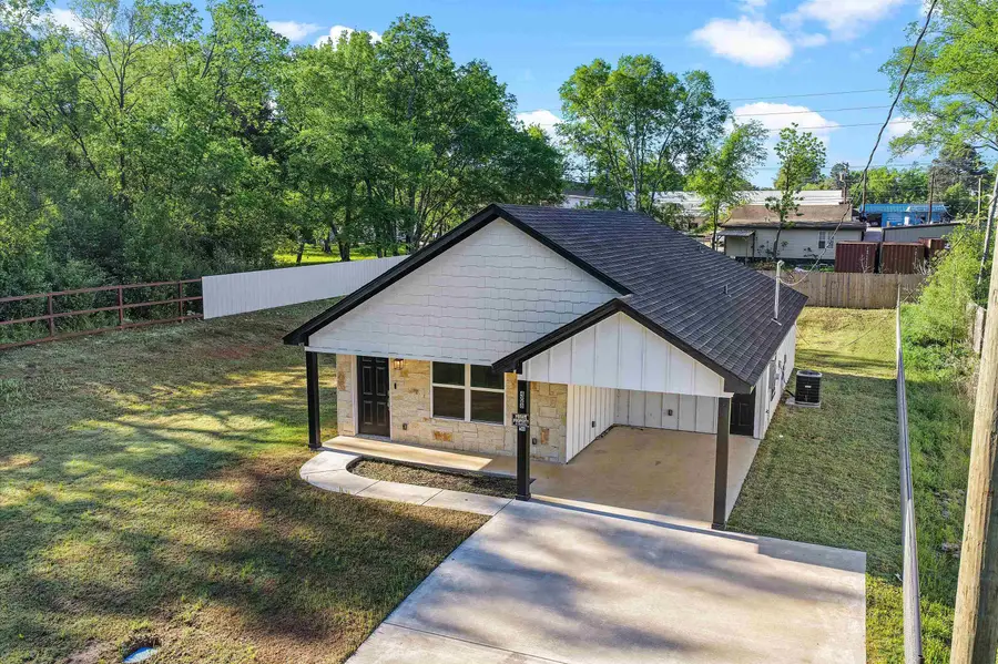 408 E Grand Ave, Longview, TX 75604 - #3