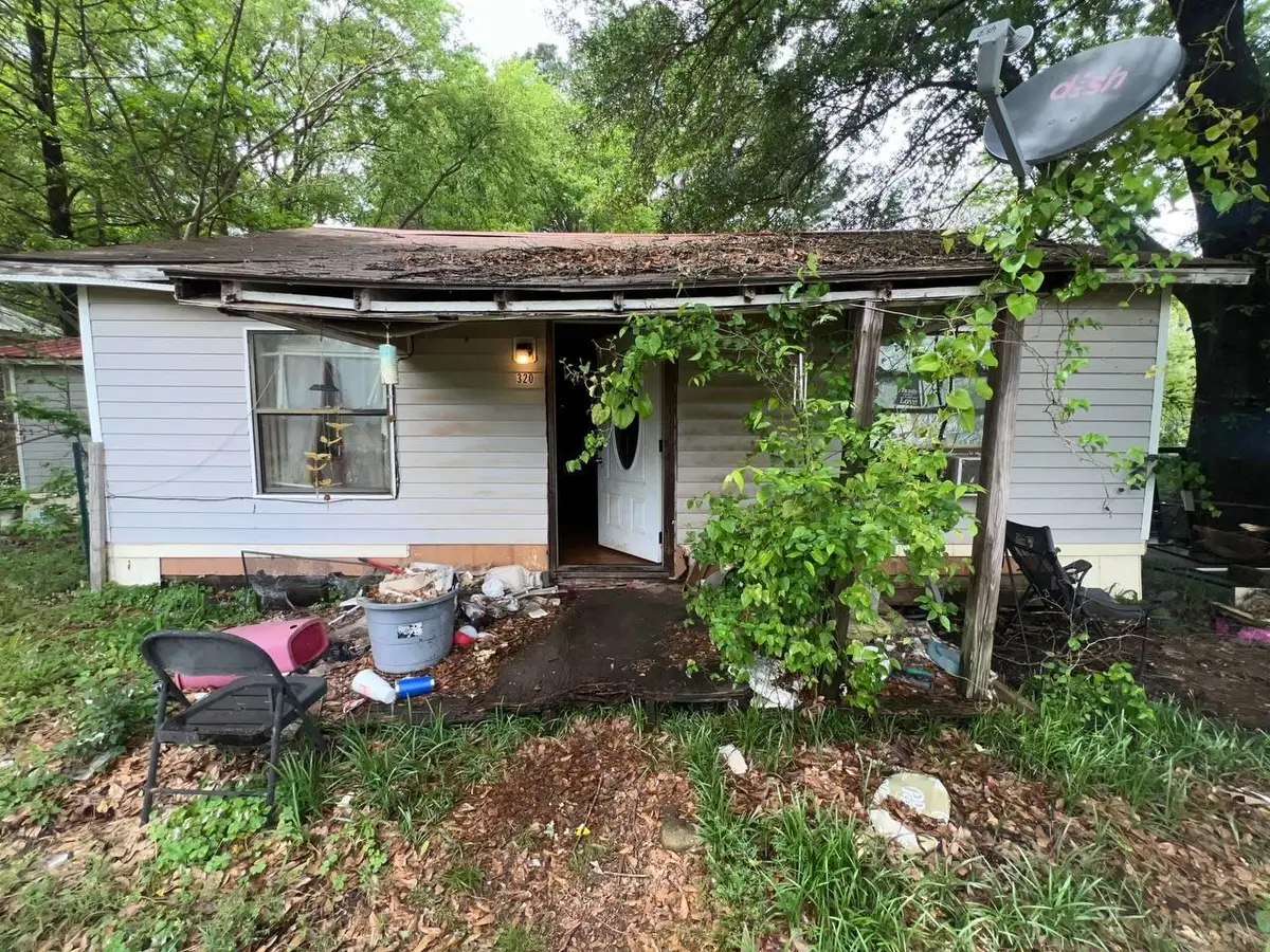 320 Country Club Rd, Hallsville, TX 75650 - #1