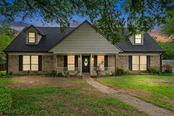 6 Spring Valley Circle, Longview, TX 75605