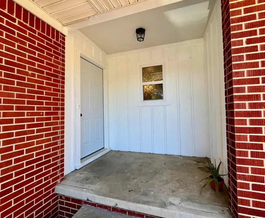 2307 S Thirteenth St., Longview, TX 75602 - #3