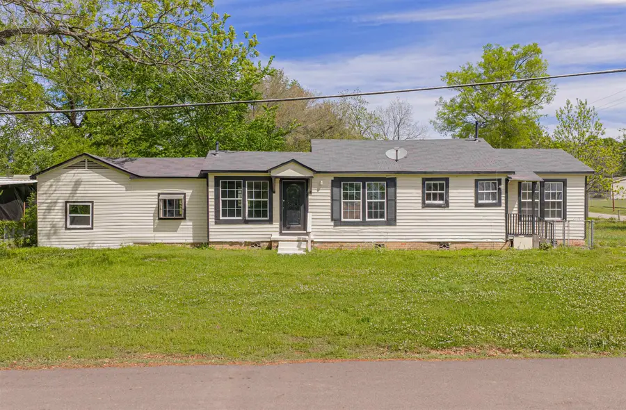 160 N Hearne, Waskom, TX 75692 - #3