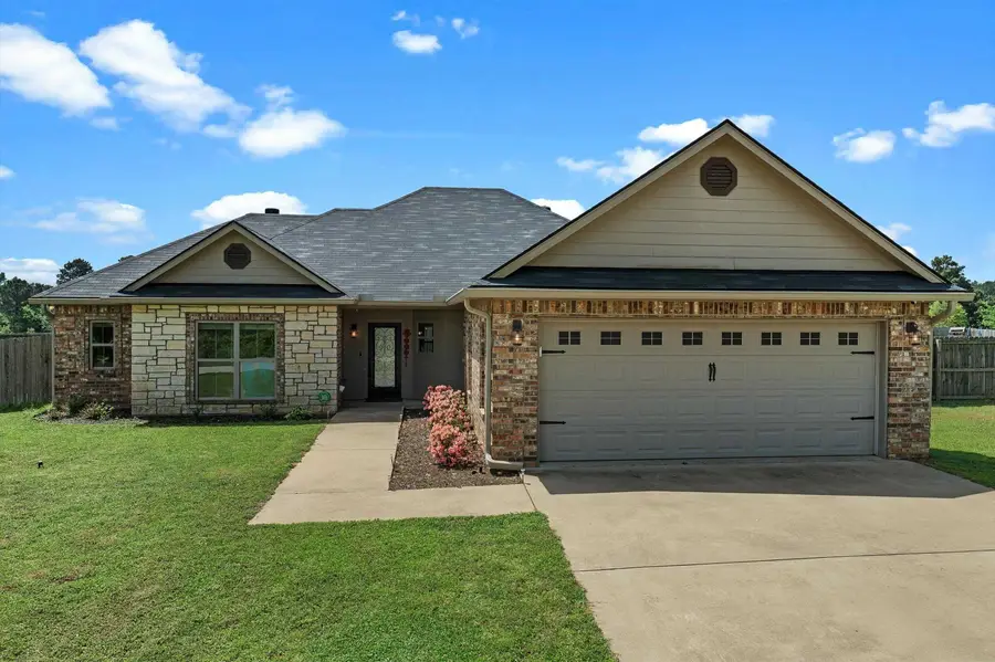 4542 Airport Dr, Kilgore, TX 75662 - #2