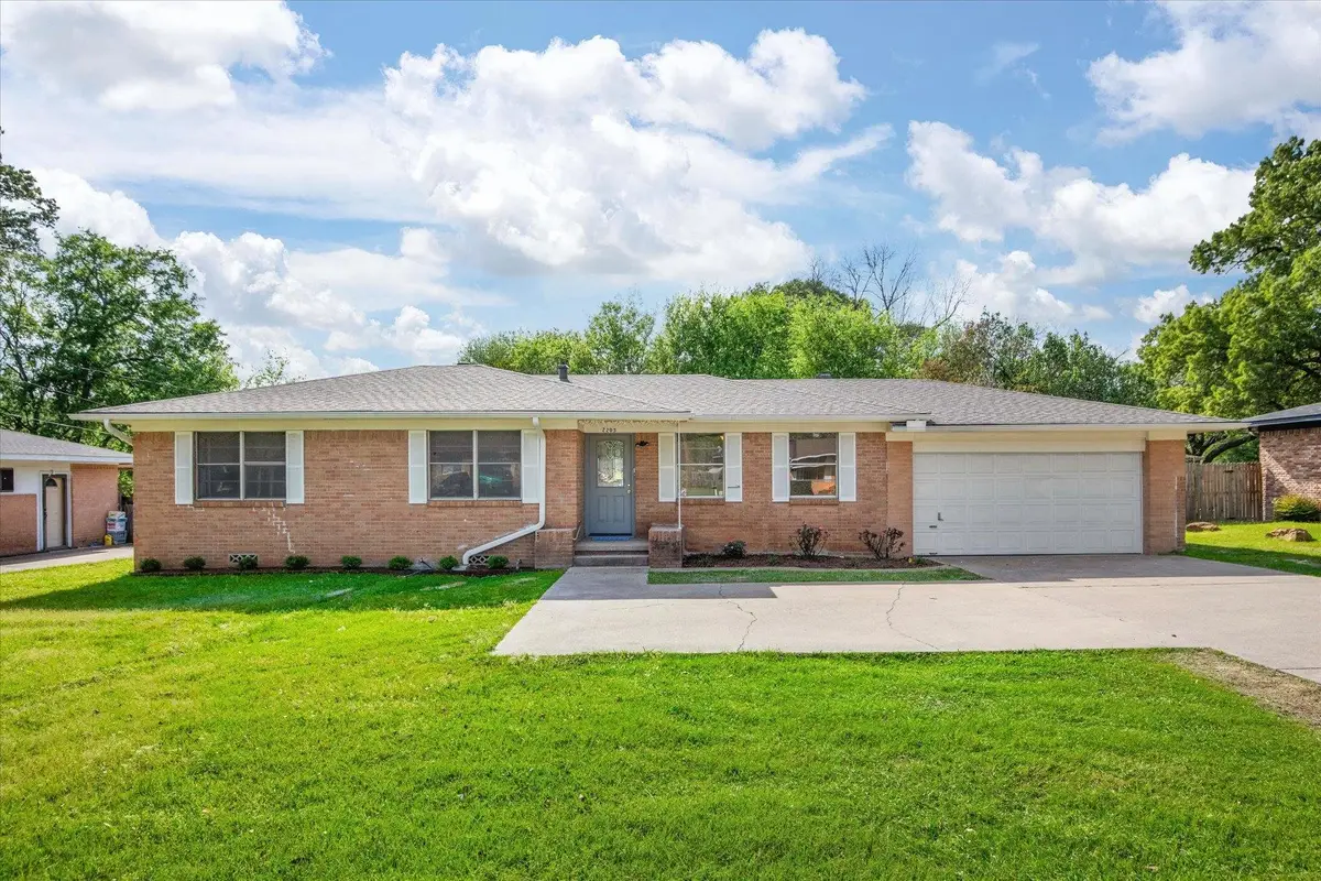 2205 Pine Tree Rd., Longview, TX 75604 - #1