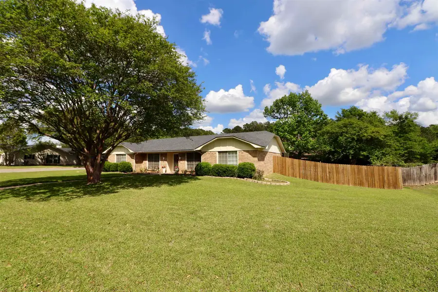 500 Pinewood, Marshall, TX 75672 - #2