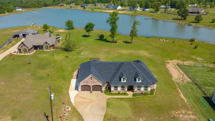 331 Deerfield Lake Circle, Longview, TX 75605 - #2