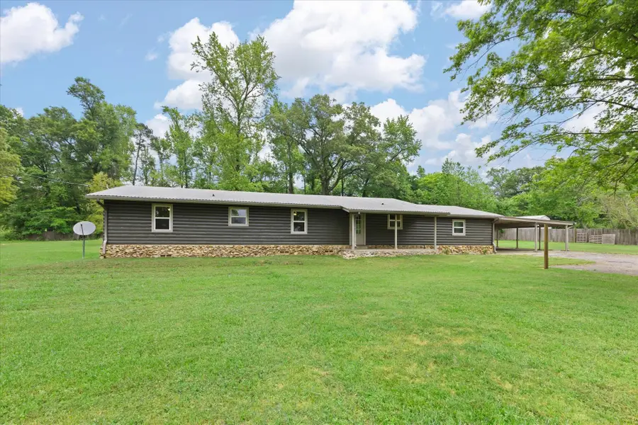 7056 Arrowwood Rd, Gilmer, TX 75644 - #2