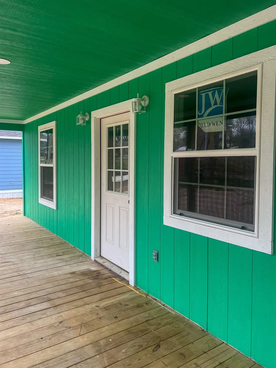 223 Hull Ave., Gladewater, TX 75647 - #3