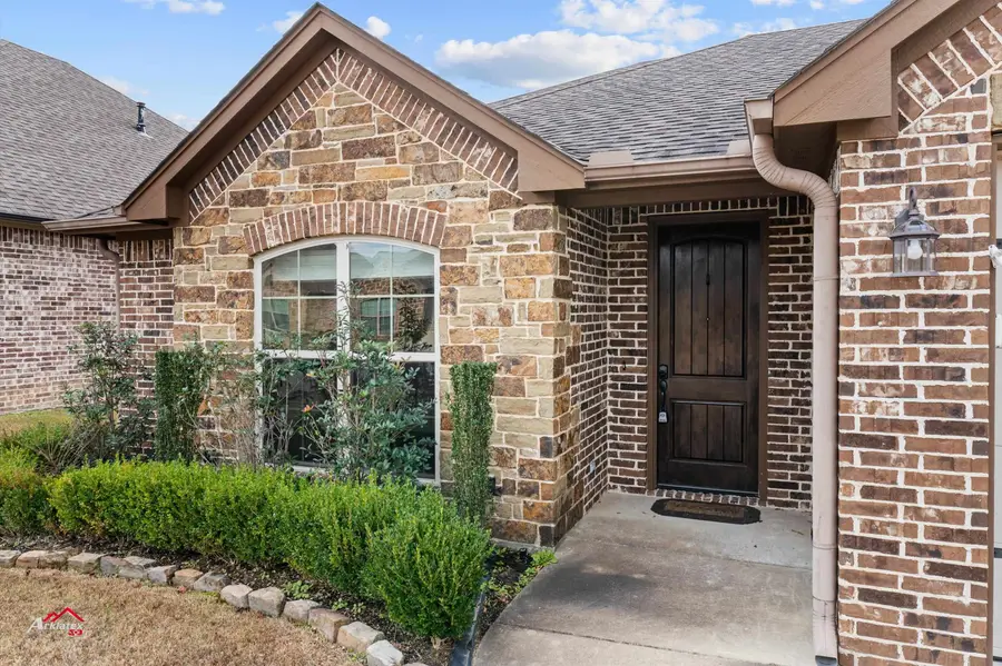 105 Fredricksburg Cir, Hallsville, TX 75650-0000 - #3