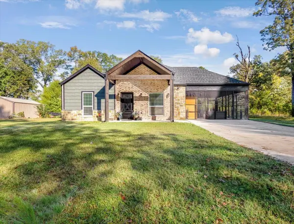 183 Tejas St, Carthage, TX 75633