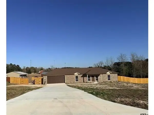 12421 Star Village Lane, Winona, TX 75792