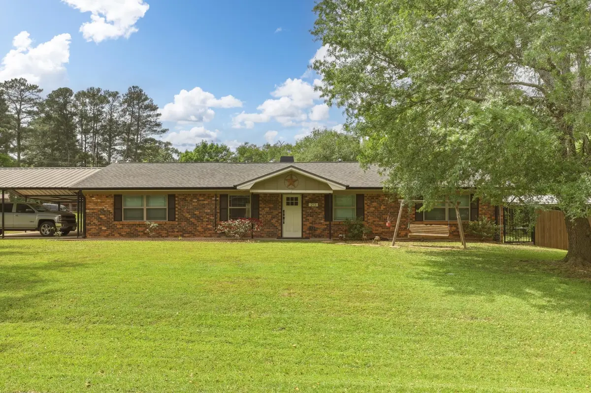213 Walter St, Lakeport, TX 74603 - #1