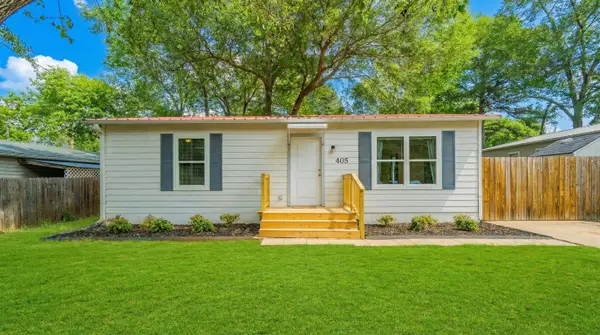 405 Bates St, Kilgore, TX 75662