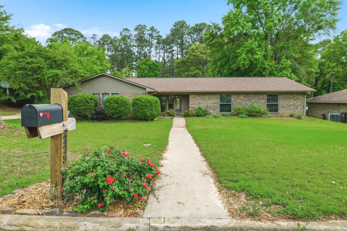 225 N Mosley Circle, Longview, TX 75605 - #1