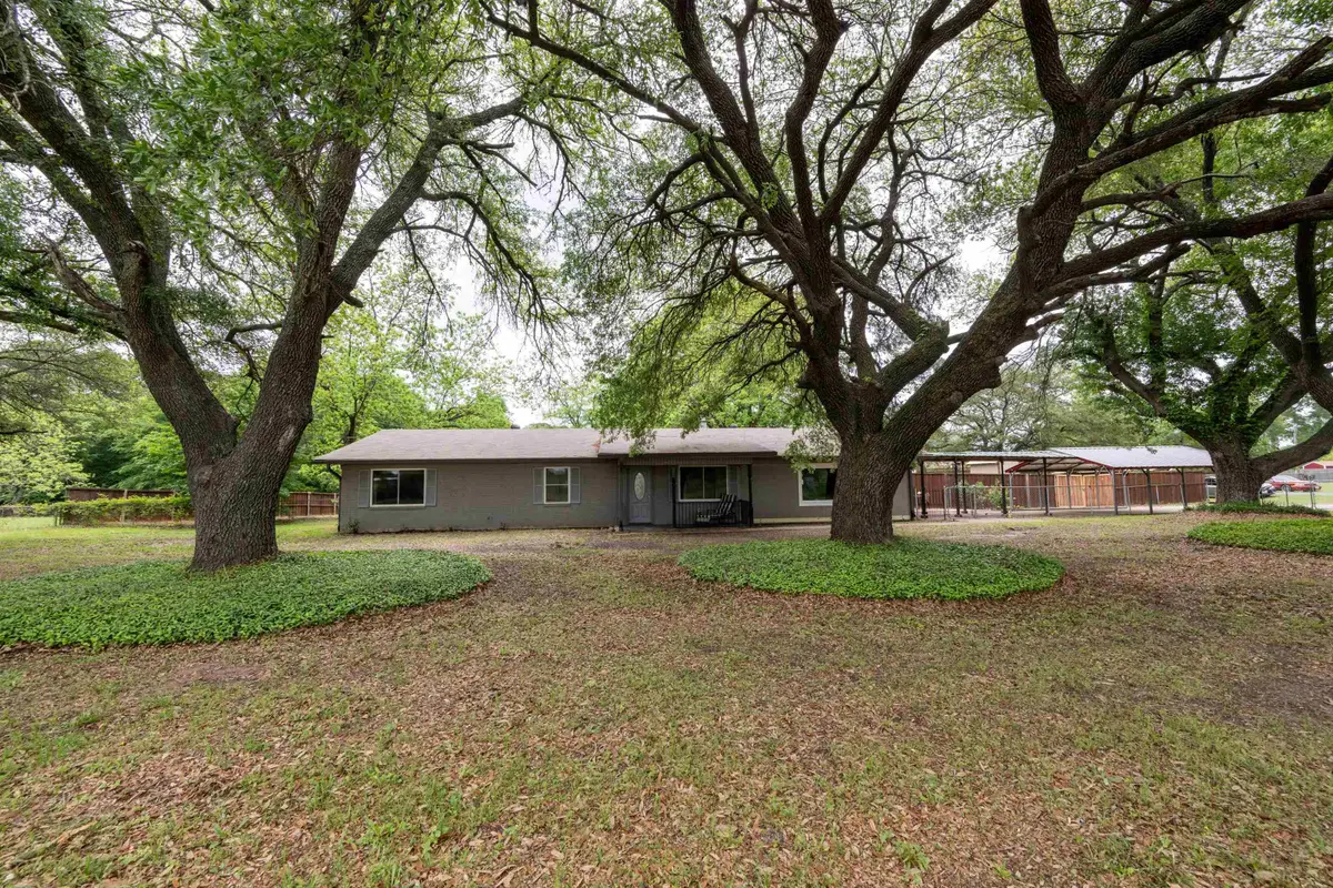 101 Bobolink Ln., Longview, TX 75603 - #1