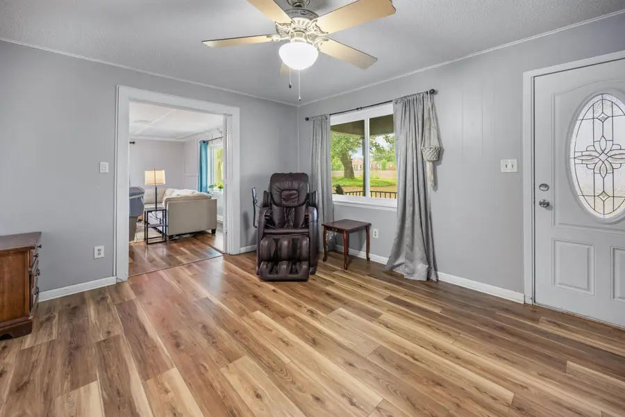 101 Bobolink Ln., Longview, TX 75603 - #3