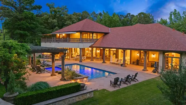 3705 Champions Ridge Ln, Longview, TX 75605